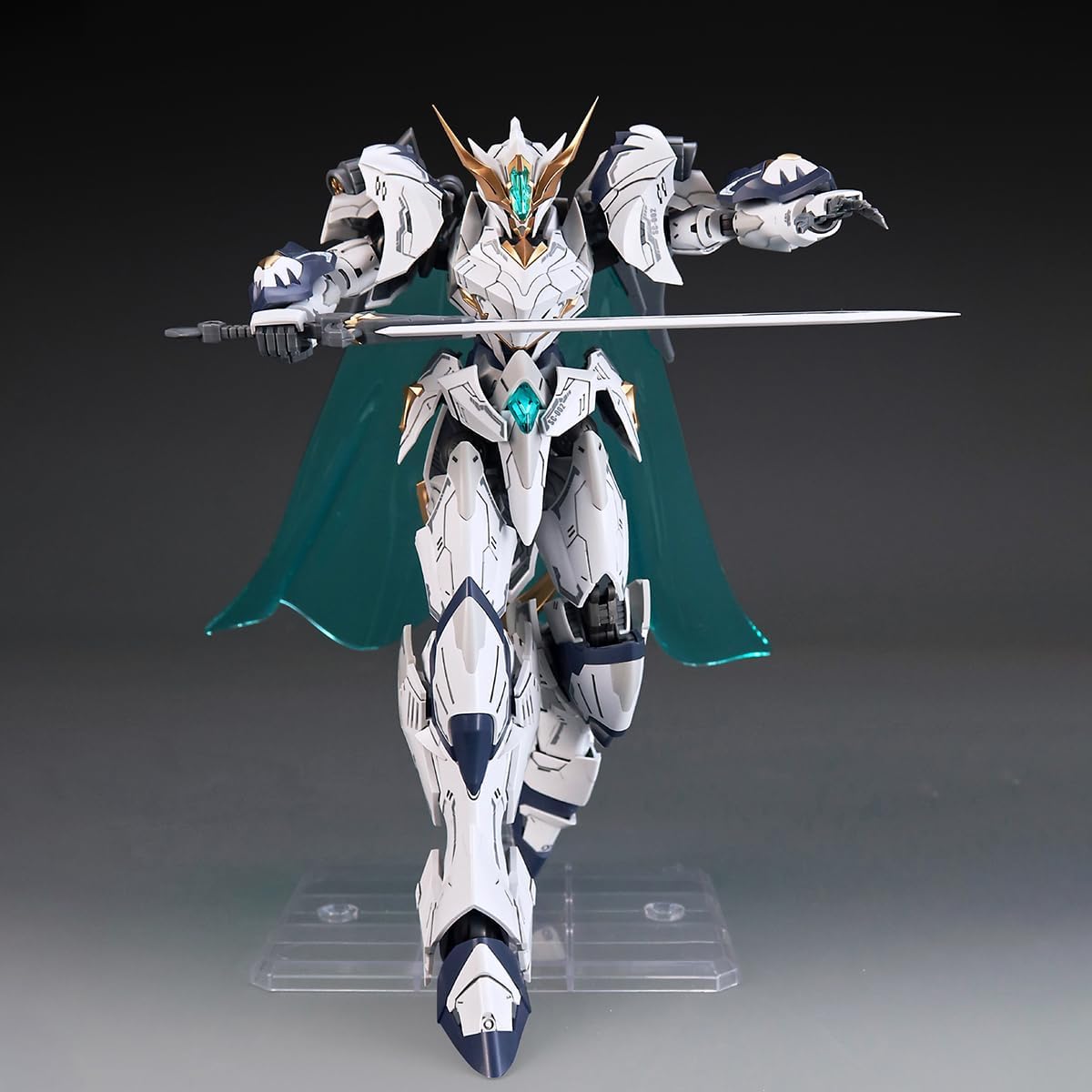 ハイクオリティ ガンプラRGクラスの2000円以下の激安中華