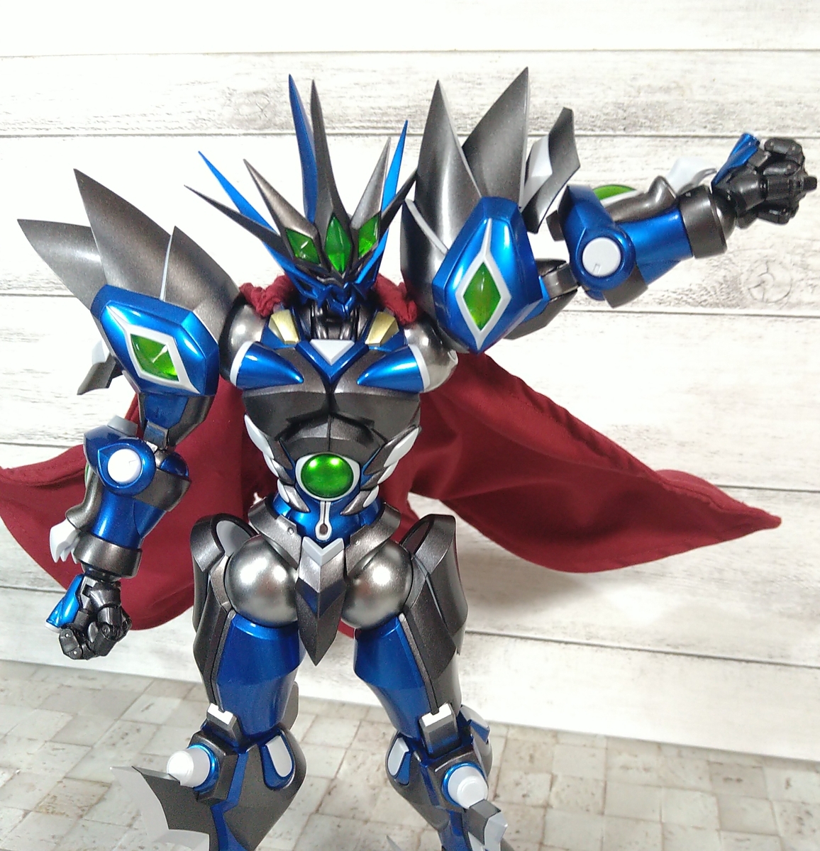 成仏枠！長年のファン待望の立体化！なんじゃこりゃ！！まさにDARK