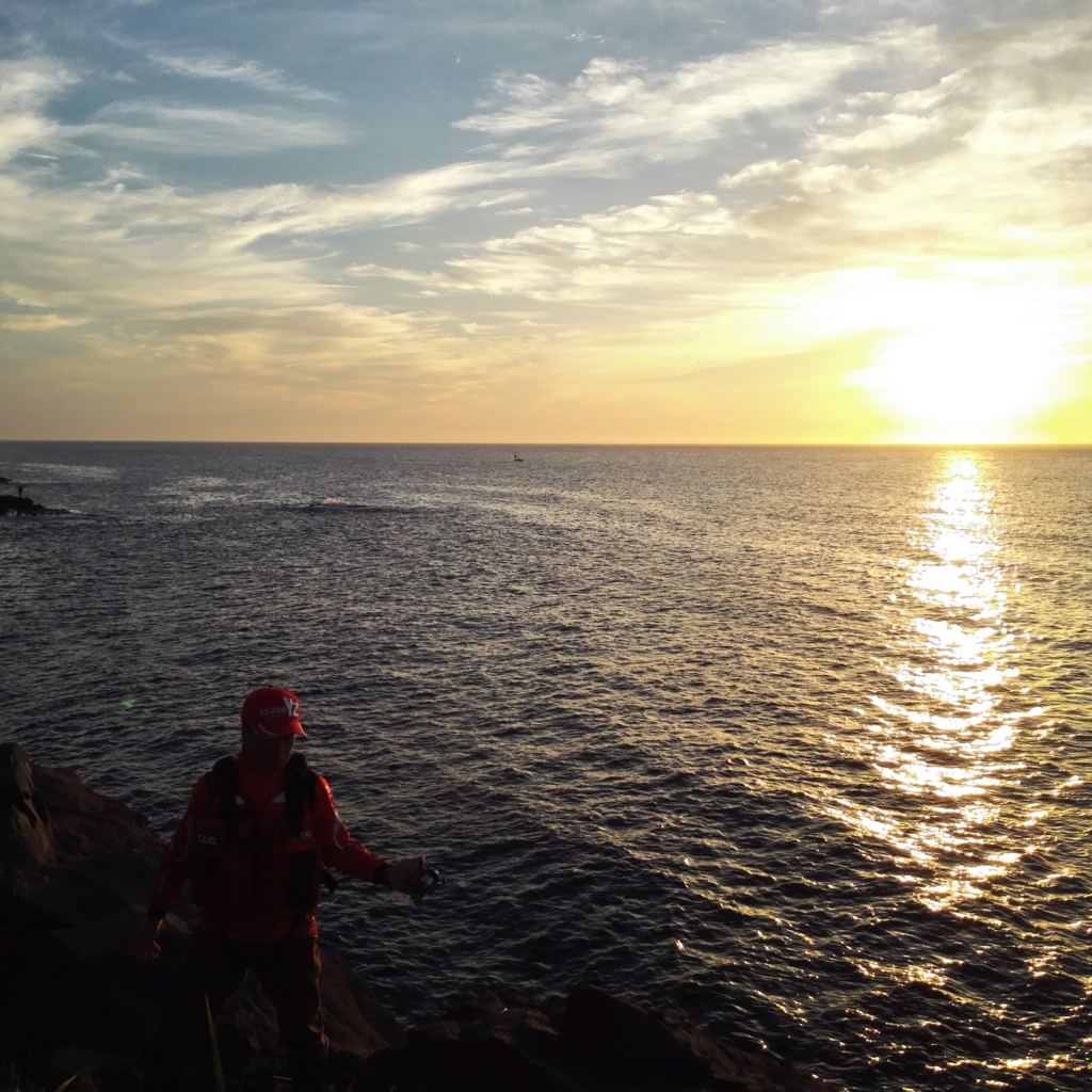 背負子の達人と東伊豆地磯シイラルアー釣行 シイラサイズアップしていますよ イシグロ伊東店スタッフブログ ｉｔｏｇｕｒｏ