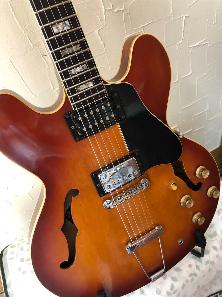 ES-335