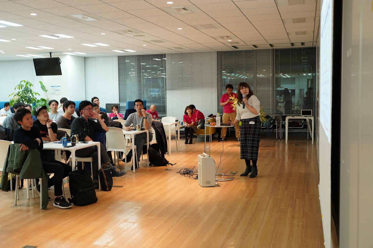 日西さんの講演の様子