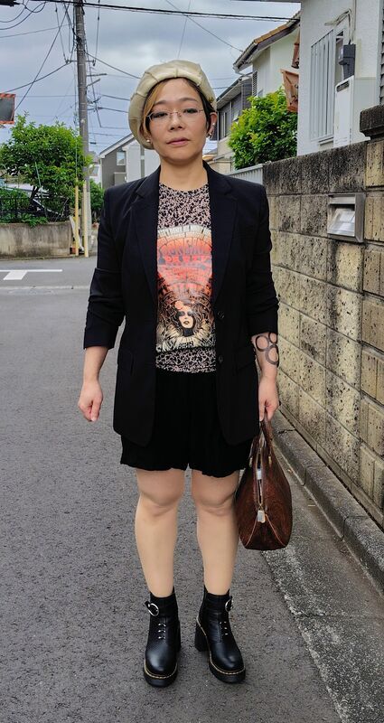 Jean Paul GAULTIER 2014SS ジャケットとTシャツで前後同グラフィックプリントを着た全身の前向き写真