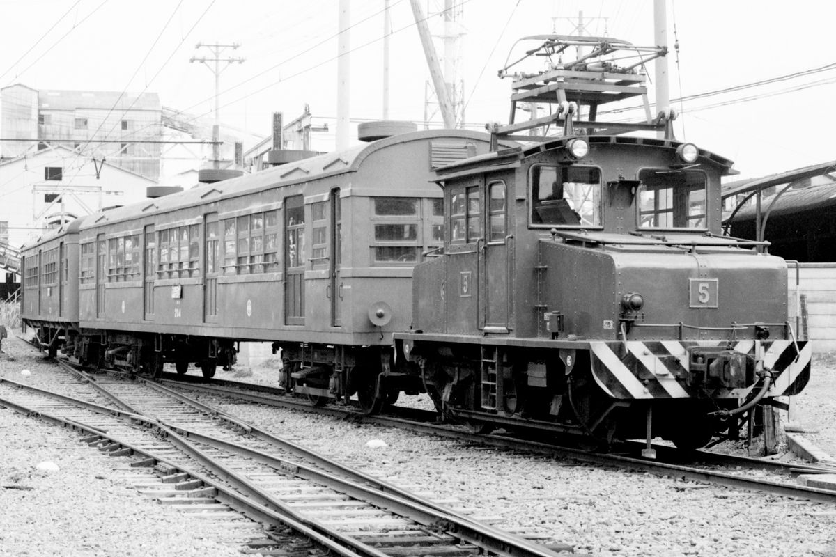 電気機関車 三池鉄道電気機関車 5-3A（No5） - 一睡の夢：国鉄末期の12年