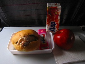 キルギス航空の機内食