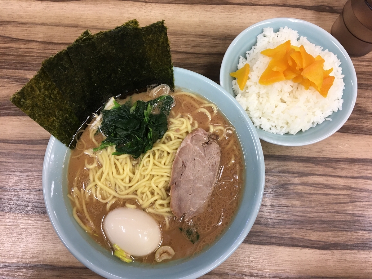 横浜家系らーめん 武源家 は白飯がよく似合う 港区ランチ