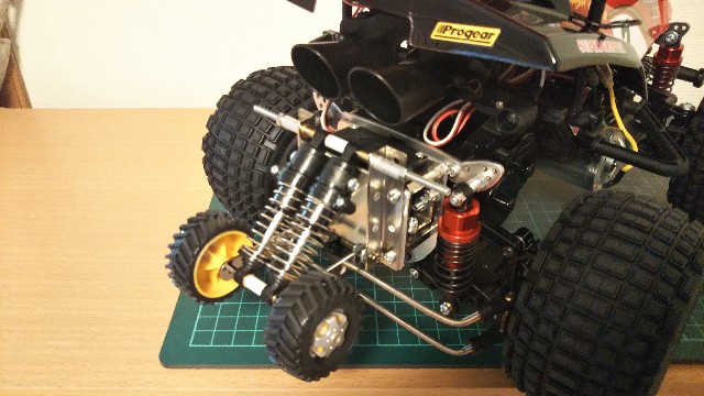 コミカルホットショット???⑫完成！ - おーちゃんの今日もラジコン日和