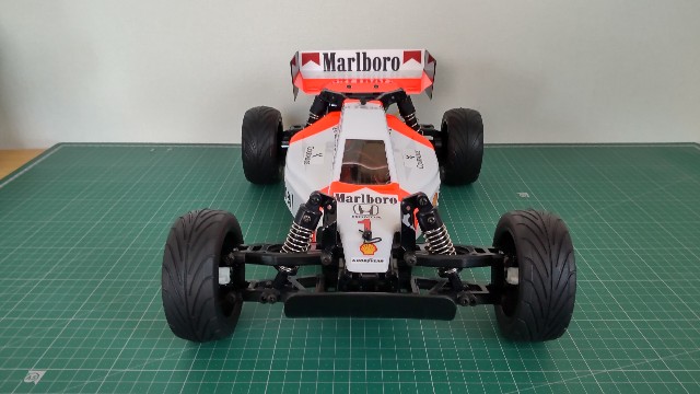 タミヤ DT-02⑧ サンドバイパー マクラーレンMP4風 完成! - おー タミヤ DT-02⑧ サンドバイパー マクラーレンMP4風 完成! - おー