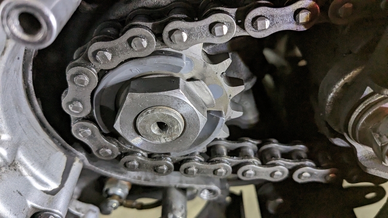 セロー250の前後スプロケとチェーンを交換 - 99％舗装路