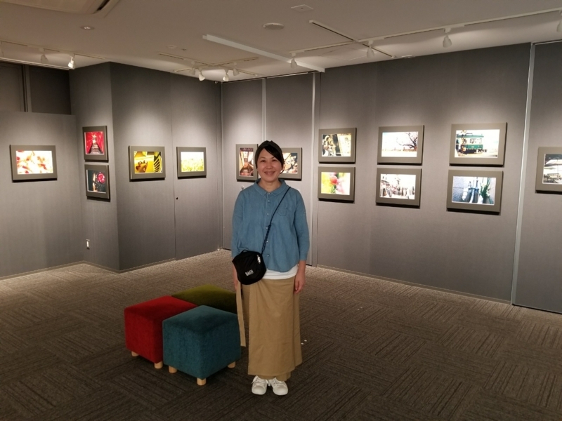 写真展 すずちゃん力作に圧倒される 鈴木知子作品展うたかたの日々 伊藤浩一のモバイル モビリティライフ応援団