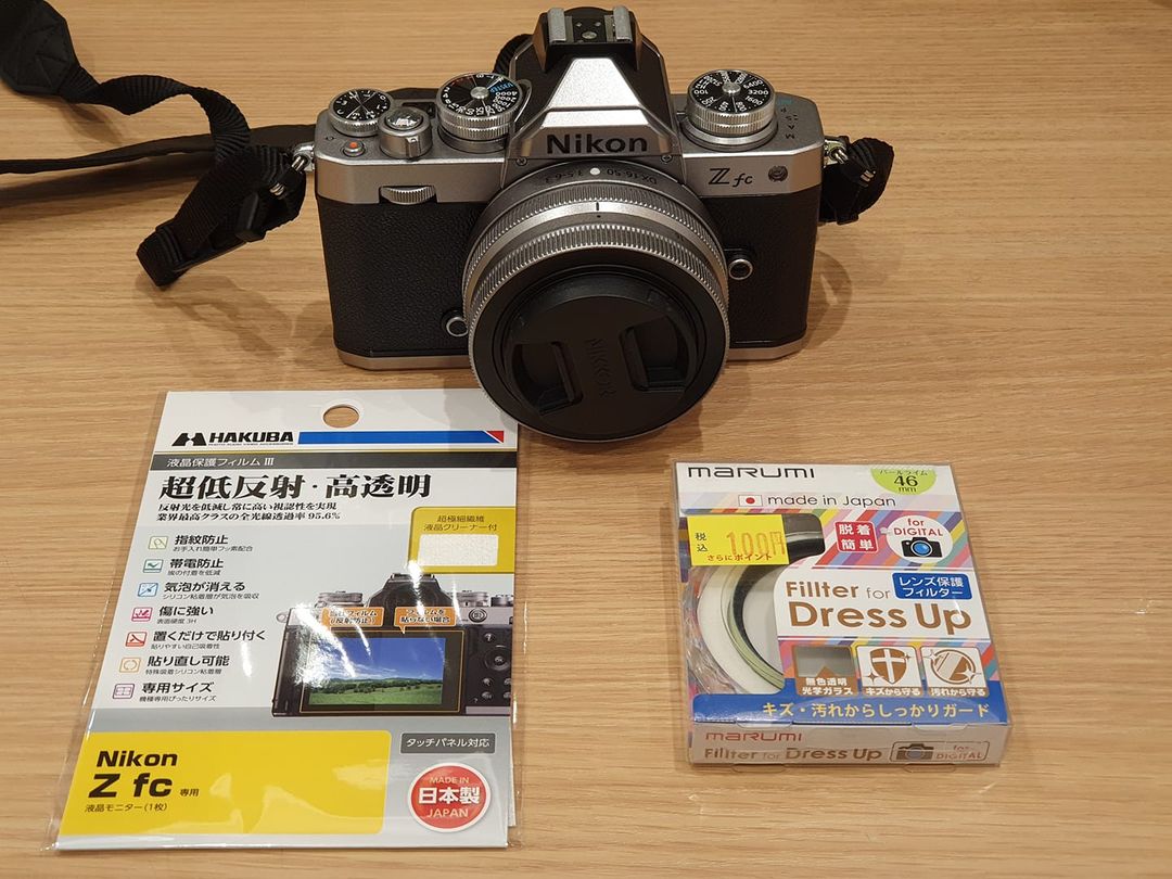NIKON Z fc】背面ディスプレイ保護シートとキットレンズ用フィルターを