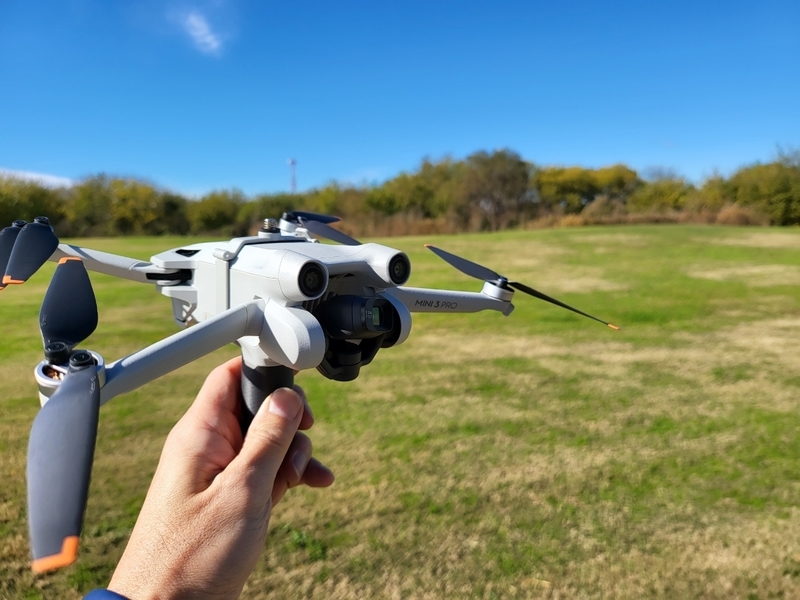 早い者勝ち】DJI mini 2【ドローン】3軸ジンバルで映画のような画像