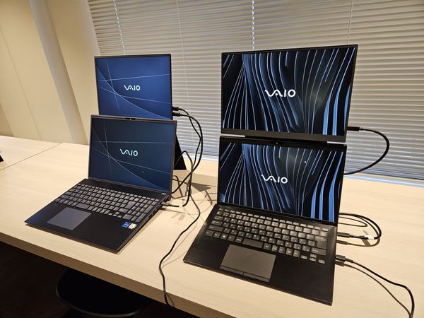 約325gのモバイルモニターVAIO Vision+ 14は超軽量で驚き - 伊藤