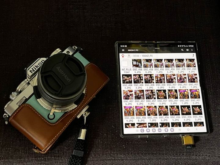 スマホ転送可 Nikon デジタルカメラ SDカード他 撮影後すぐスマホへ転送してくれるWi-Fi内蔵SDカード [デジタル