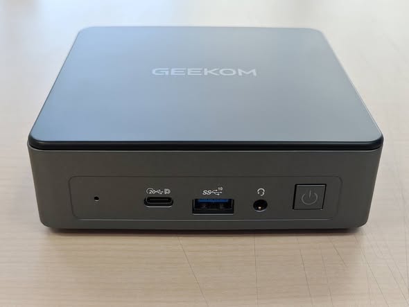 隠れた名CPU（Intel Pentium Gold 7505）を搭載したミニPC、GEEKOM