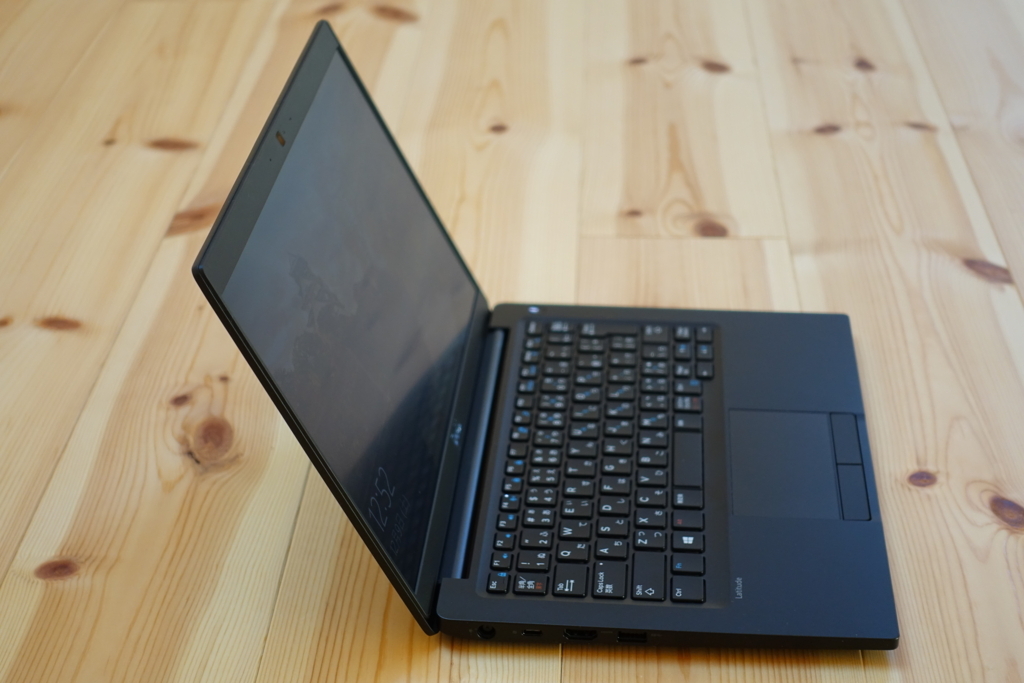 DELL Latitude 7380 /i5-7300U/13.3インチ