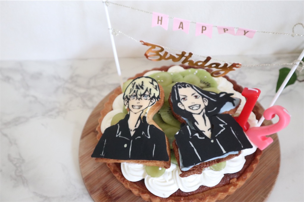 東京リベンジャーズ　スイーツ　場地圭介 場地圭介の誕生日企画。 - 「東リベ」“路地裏”がテーマのカフェ