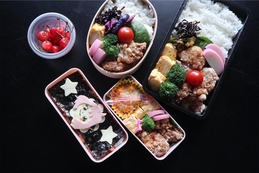 アニメ大ヒット Spy Family アーニャキャラ弁作りました 中学女子体育祭弁当 Itsuの食と服 時々子育て