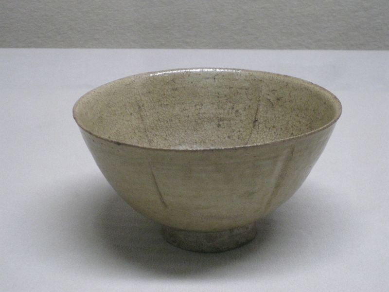 11世紀中頃 高麗青磁釉茶碗