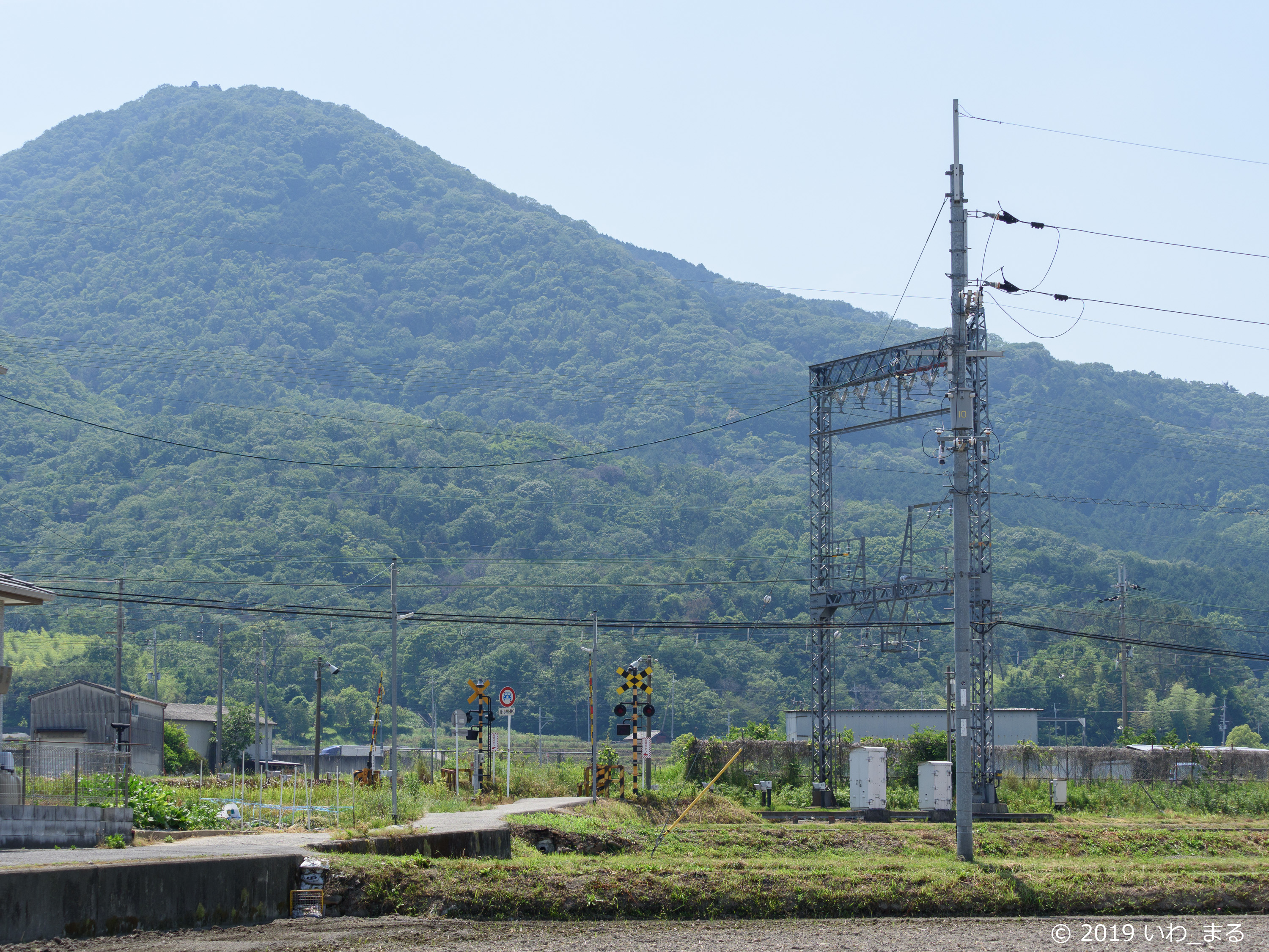 f:id:iwa_maru:20190607212038j:plain f:id:iwa_maru:20190607212038j:plain