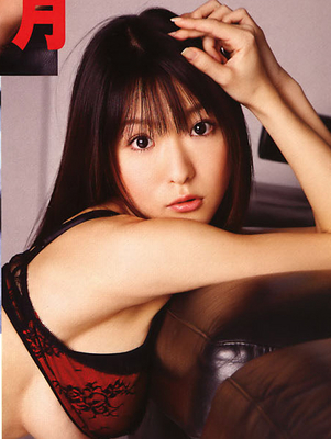 堀井美月水着画像