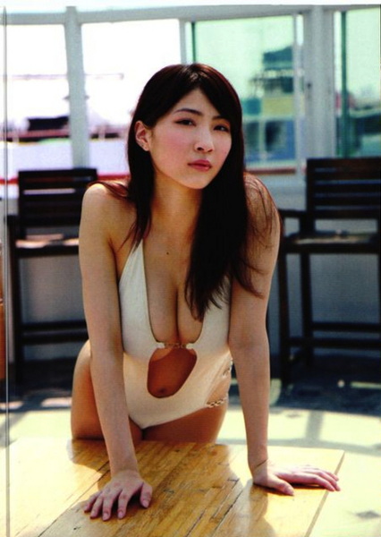護あさな水着画像