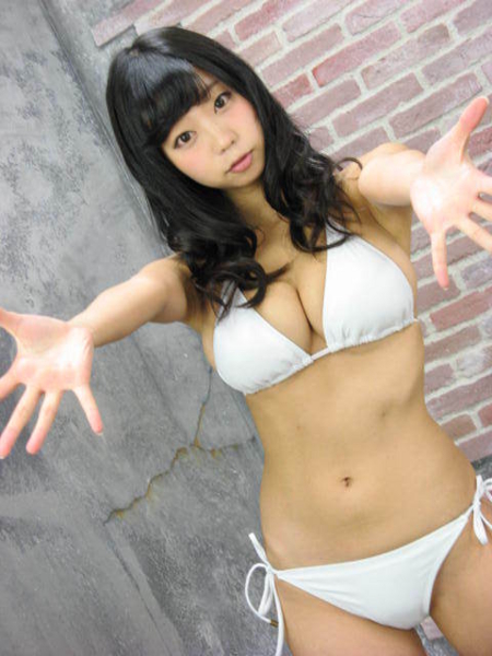 青山ひかる水着画像