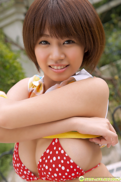 菜乃花水着画像