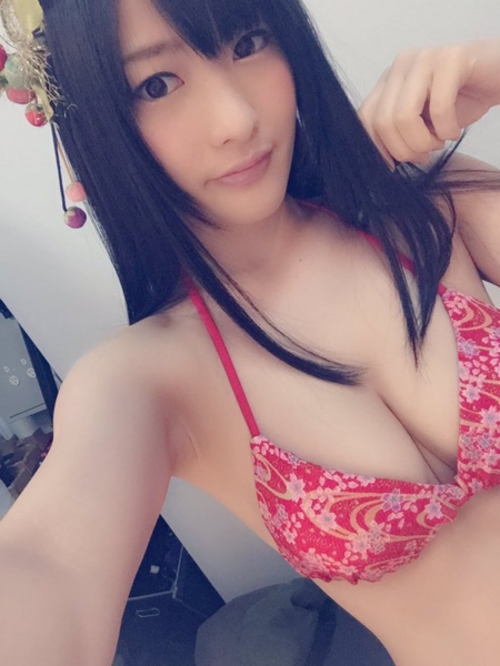 上矢えり奈（神谷えりな）水着画像