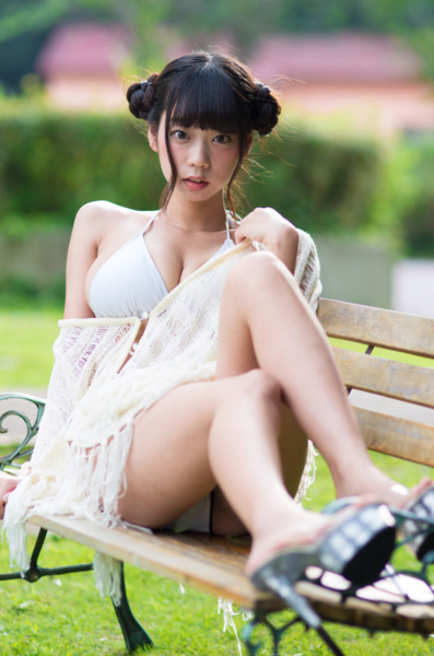 青山ひかる水着画像