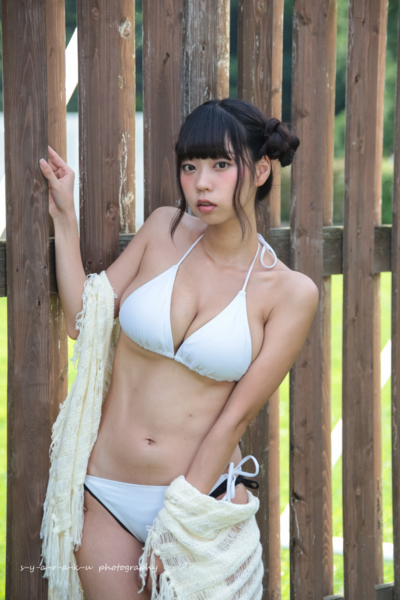 青山ひかる水着画像