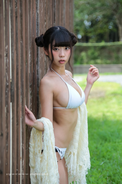 青山ひかる水着画像