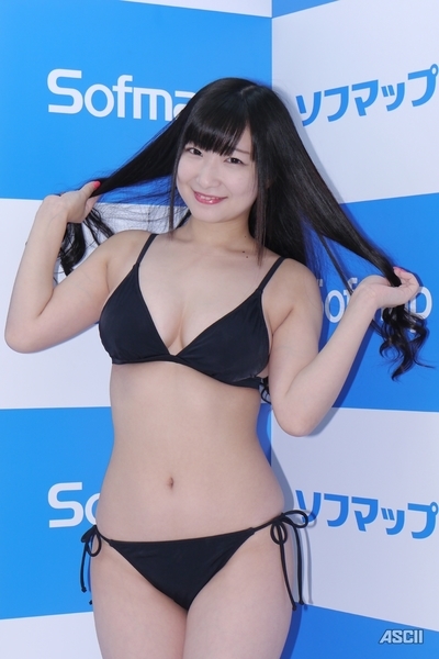 小日向ななせ水着画像