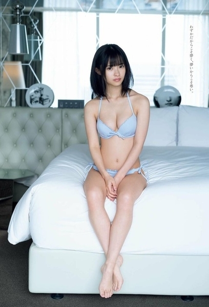 藤咲凪（中森千尋）水着画像