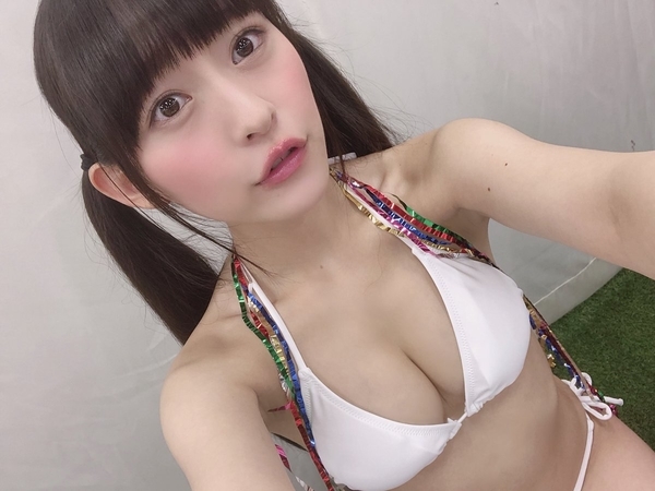 高崎かなみ