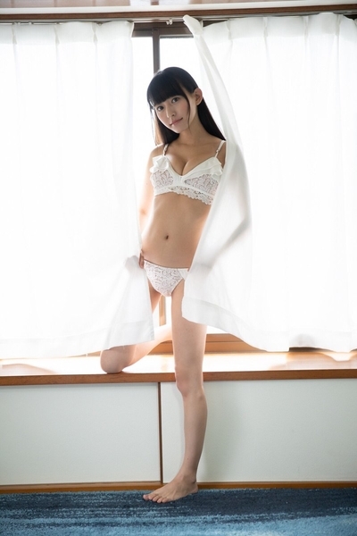 高崎かなみ