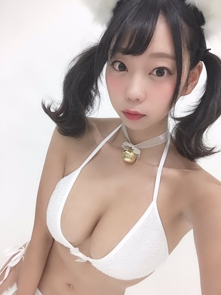 青山ひかる水着画像