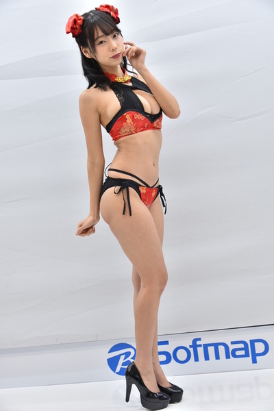 青山ひかる水着画像