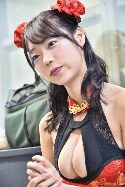 青山ひかる水着画像