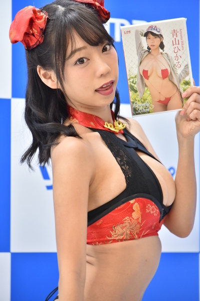 青山ひかる水着画像