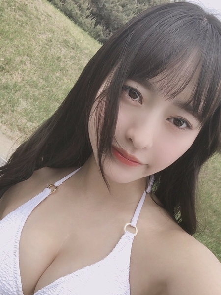 高崎かなみ