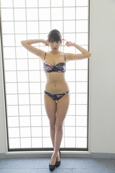 久松郁実