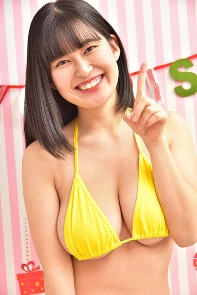 未梨一花水着画像