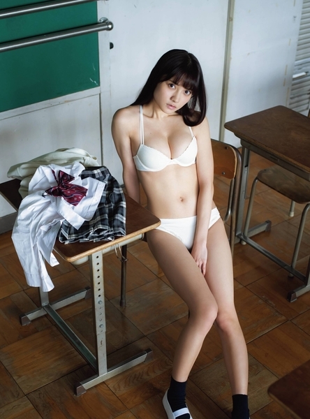 桃月なしこ