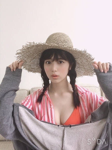 吉田莉桜