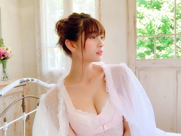 アンジェラ芽衣