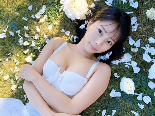 夏目綾水着画像