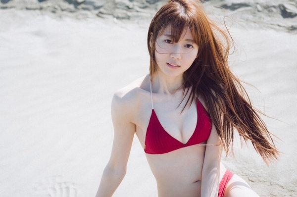 大谷映美里水着画像