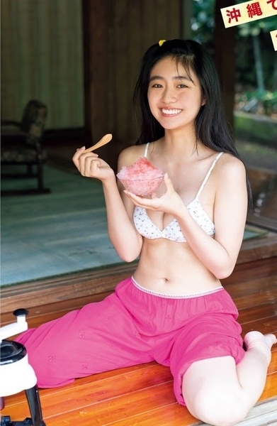 豊田ルナ水着画像