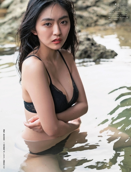 豊田ルナ水着画像