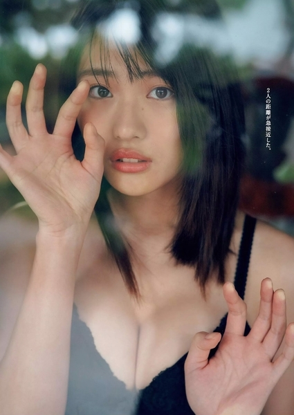 石田桃香水着画像